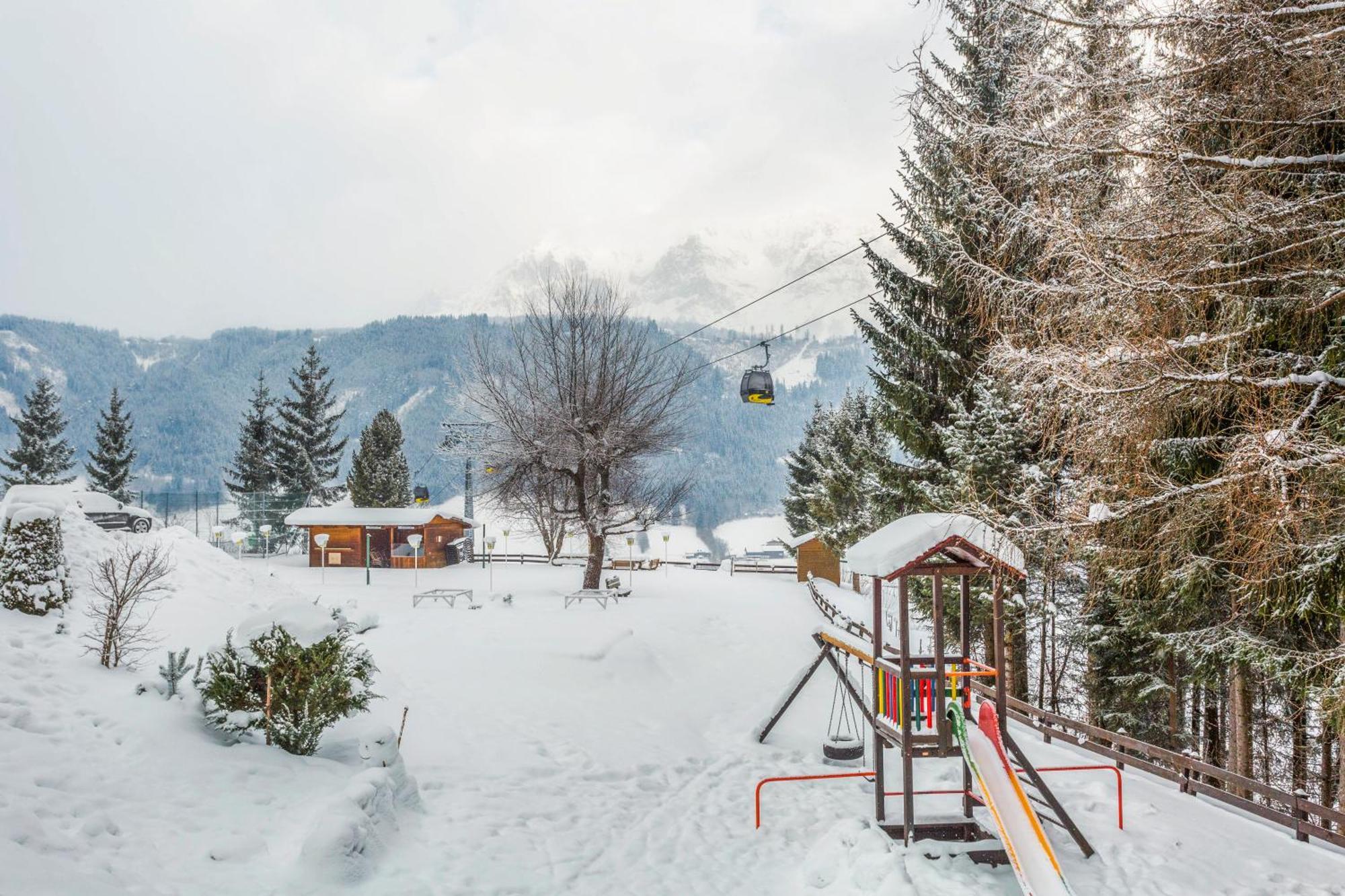 Alpine Club Resort Schladming Exterior photo